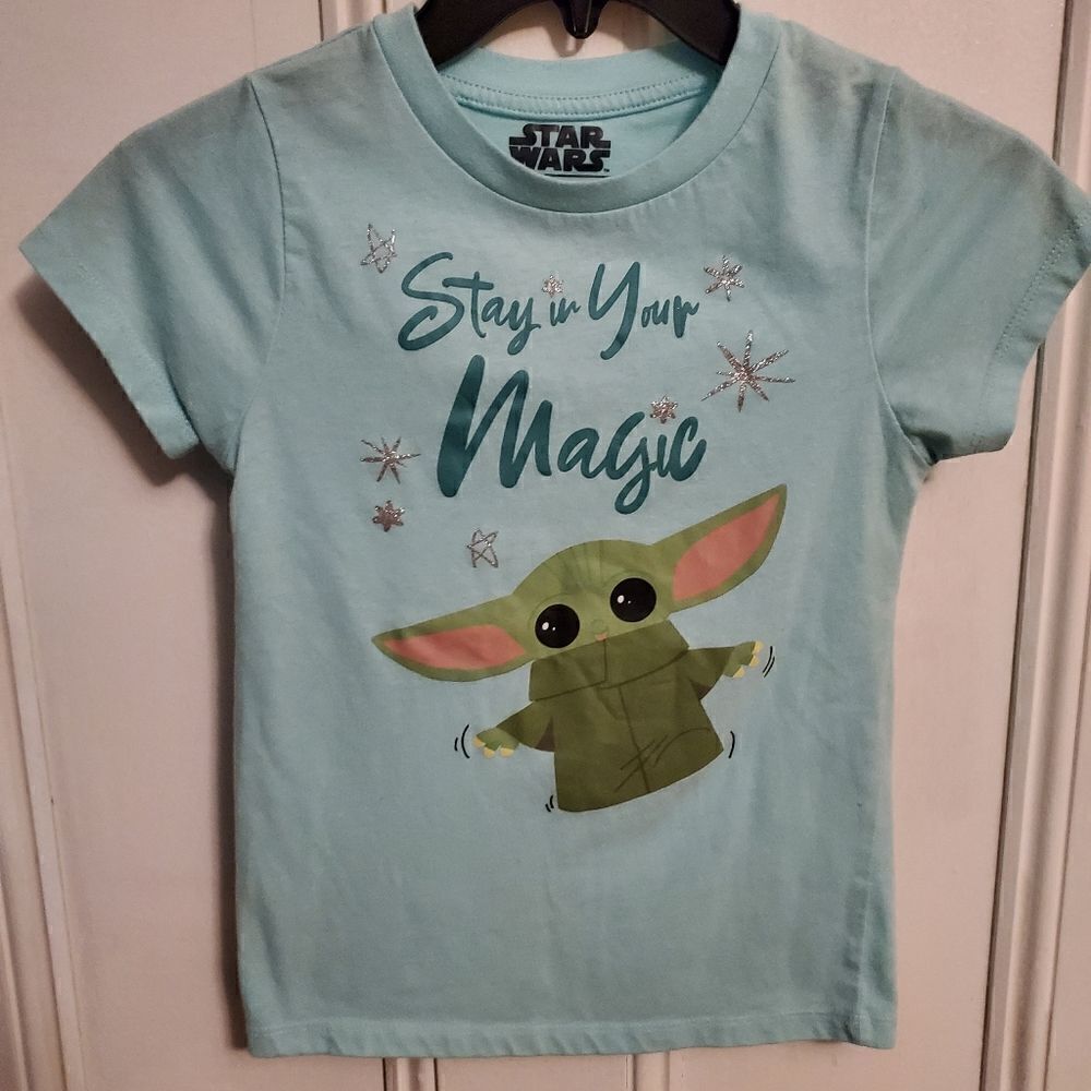 Baby Yoda tshirt size 7/8